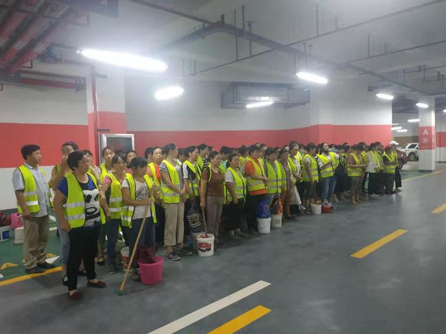 武漢開荒保潔—華中科技大學案例